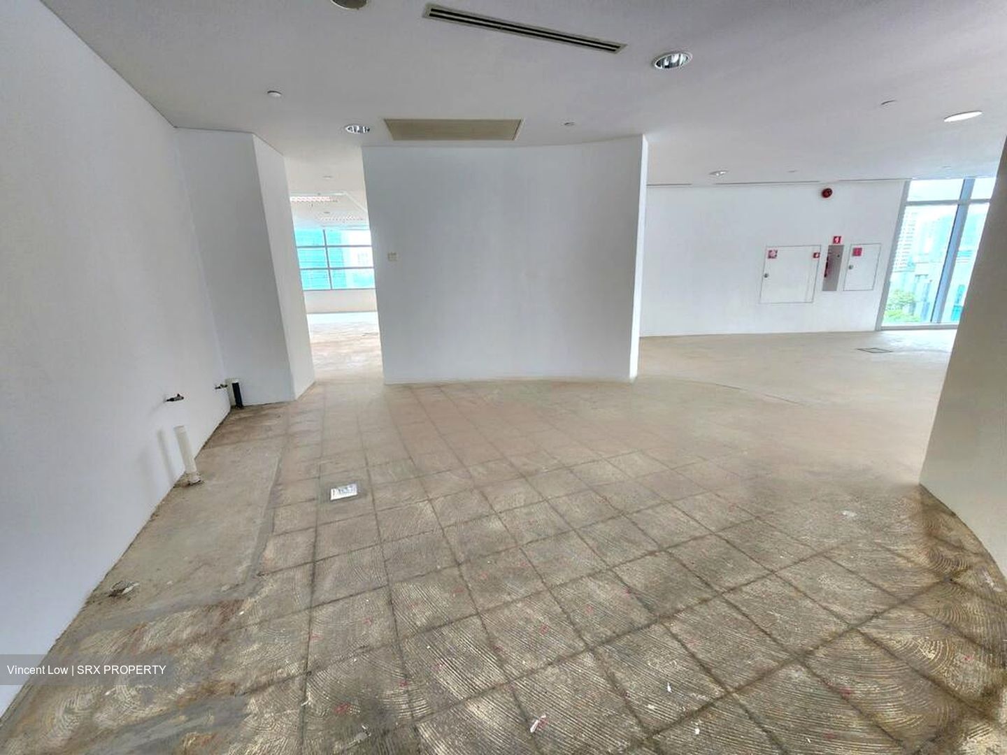 Kwong Avenue (D13), Office #451203171